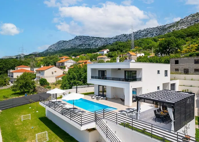 Vila Mirage
