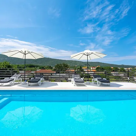 Villa Mirage Tugare