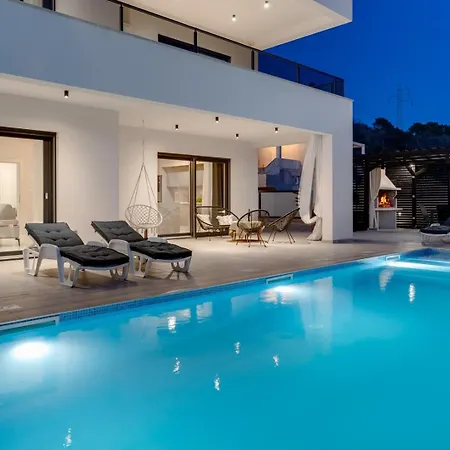 Mirage Villa