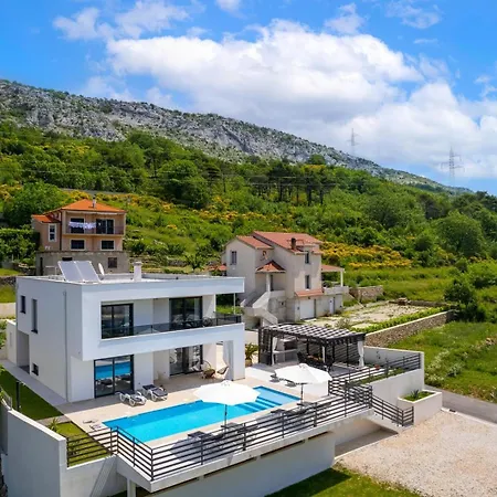 Mirage Villa